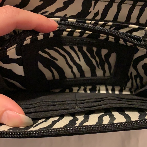 Vera Bradley wallet - Picture 3 of 4